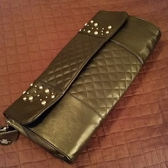 Lulus Handbags - NWT - BLACK STUDDED CLUTCH